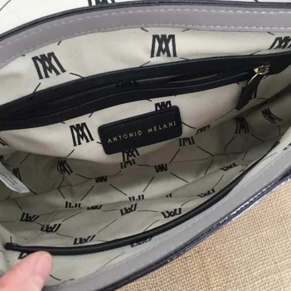 Antonio Milani Leather Reptile Flap Bag - Picture 10 of 10